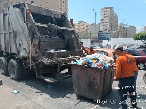 صورة 2 من 8 نشرها الحي مع المنشور