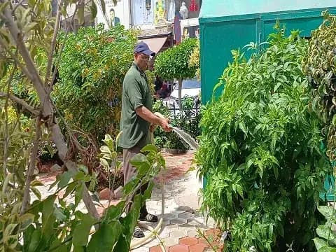 صورة 3 من 3 نشرها الحي مع المنشور